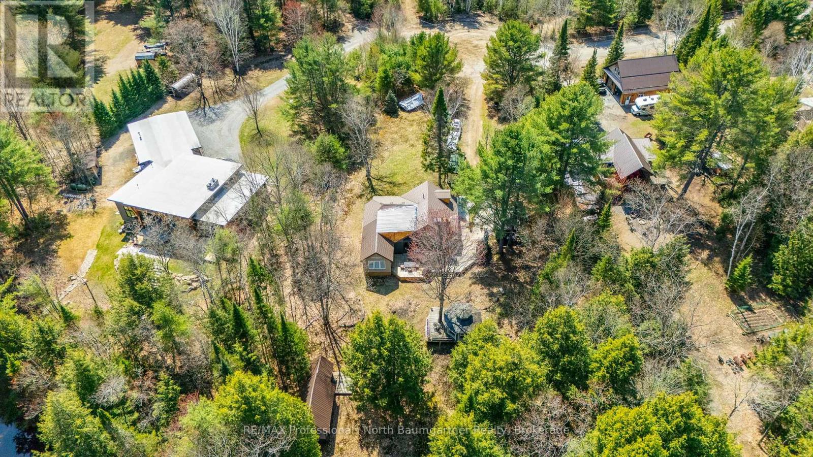 1065 Cloverleaf Road, Algonquin Highlands, Ontario  K0M 1J2 - Photo 48 - X13135162