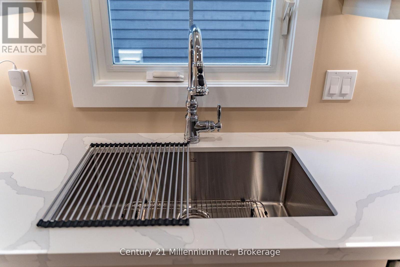 7 Grenville Street N, Saugeen Shores, Ontario  N0H 2L0 - Photo 6 - X13135170