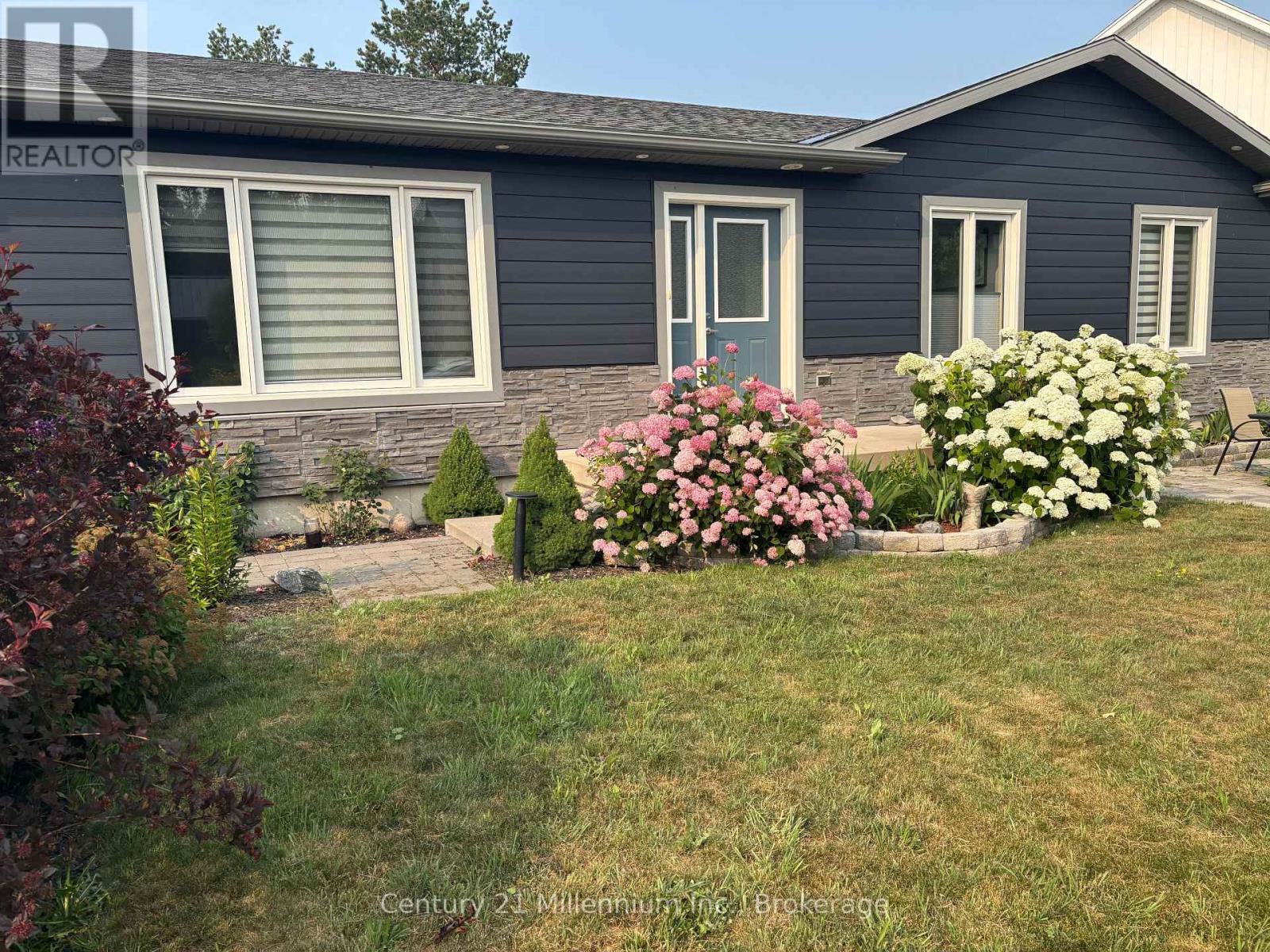 85 Gordon Crescent, Meaford, Ontario  N4L 0A9 - Photo 2 - X13135638