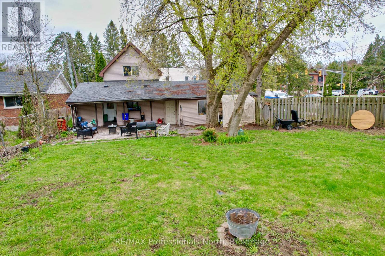 209 Dill St Street, Bracebridge, Ontario  P1L 1E6 - Photo 4 - X13135754