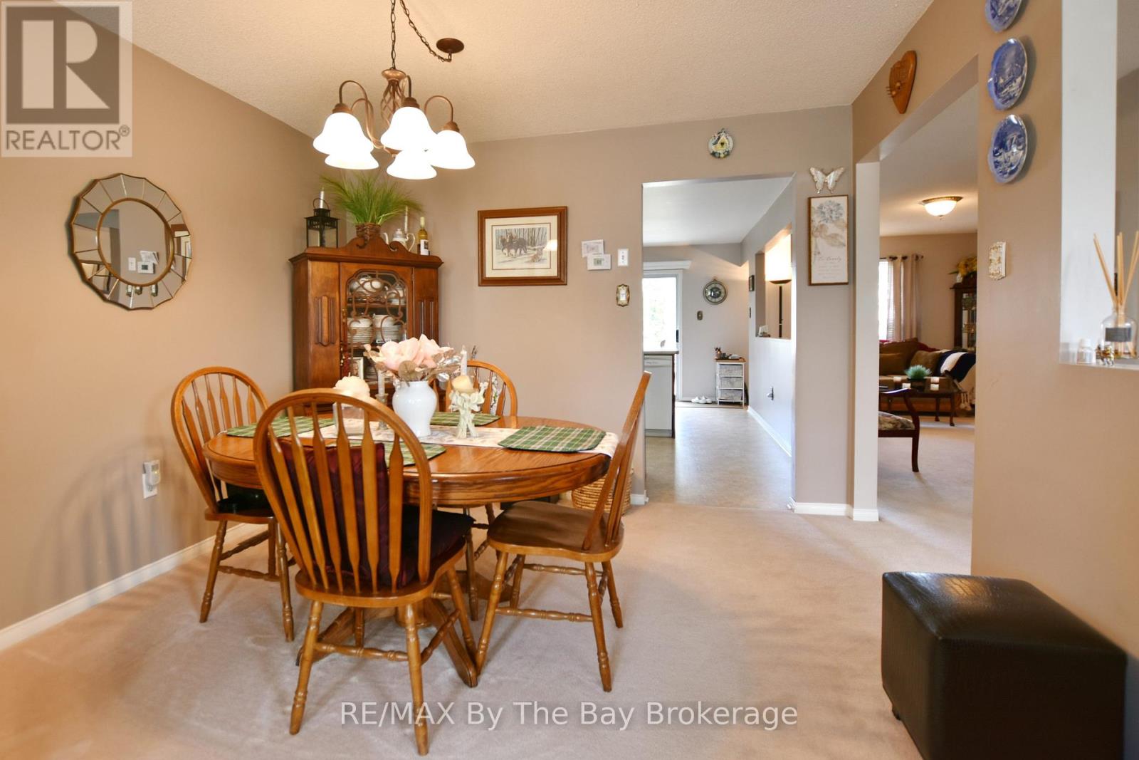 17 Acorn Crescent, Wasaga Beach, Ontario  L9Z 1L6 - Photo 15 - S13136566
