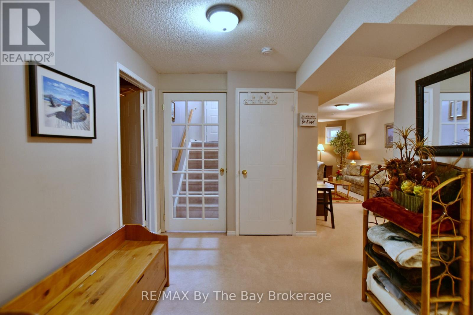 17 Acorn Crescent, Wasaga Beach, Ontario  L9Z 1L6 - Photo 27 - S13136566