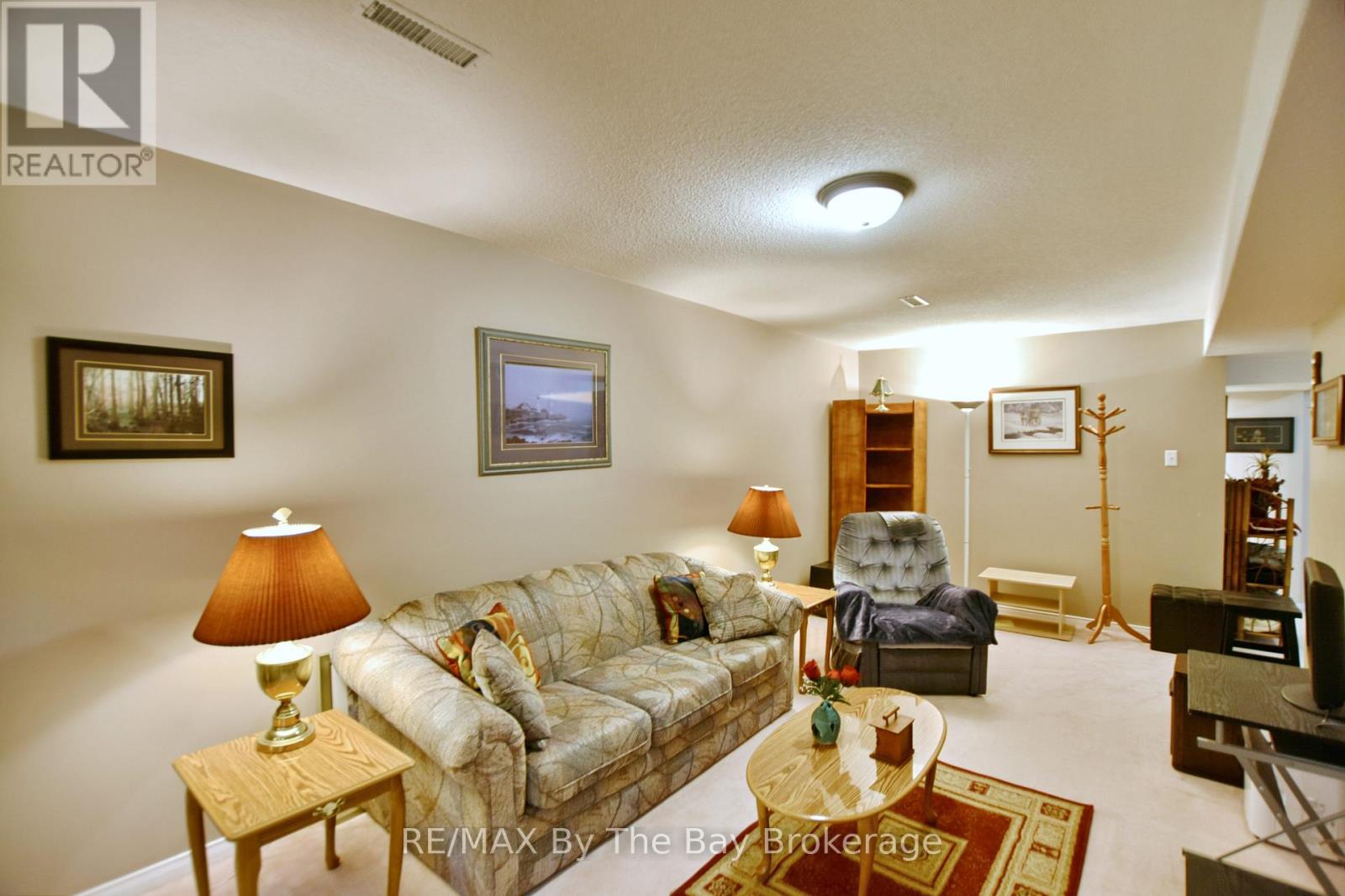 17 Acorn Crescent, Wasaga Beach, Ontario  L9Z 1L6 - Photo 30 - S13136566