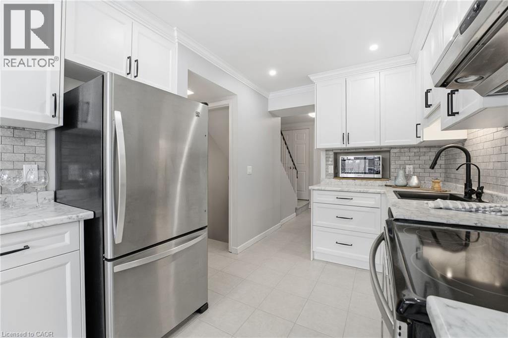 30 Green Valley Drive Unit# 74, Kitchener, Ontario  N2P 1G8 - Photo 14 - 40830587