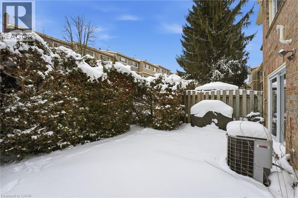 30 Green Valley Drive Unit# 74, Kitchener, Ontario  N2P 1G8 - Photo 35 - 40830587