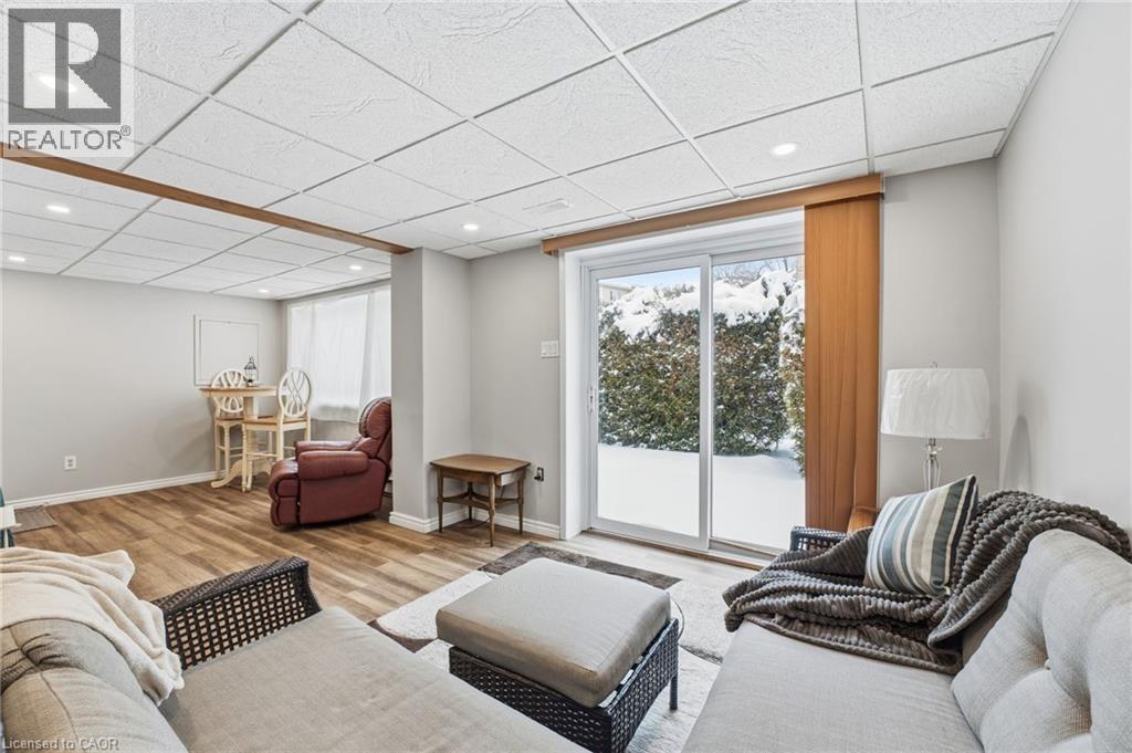 30 Green Valley Drive Unit# 74, Kitchener, Ontario  N2P 1G8 - Photo 8 - 40830587