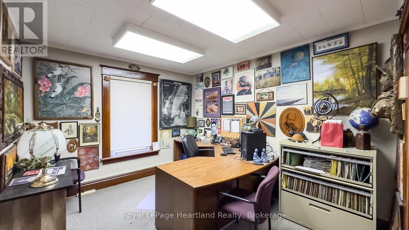 401 Queen Street, North Huron, Ontario  N0M 1H0 - Photo 13 - X13136618