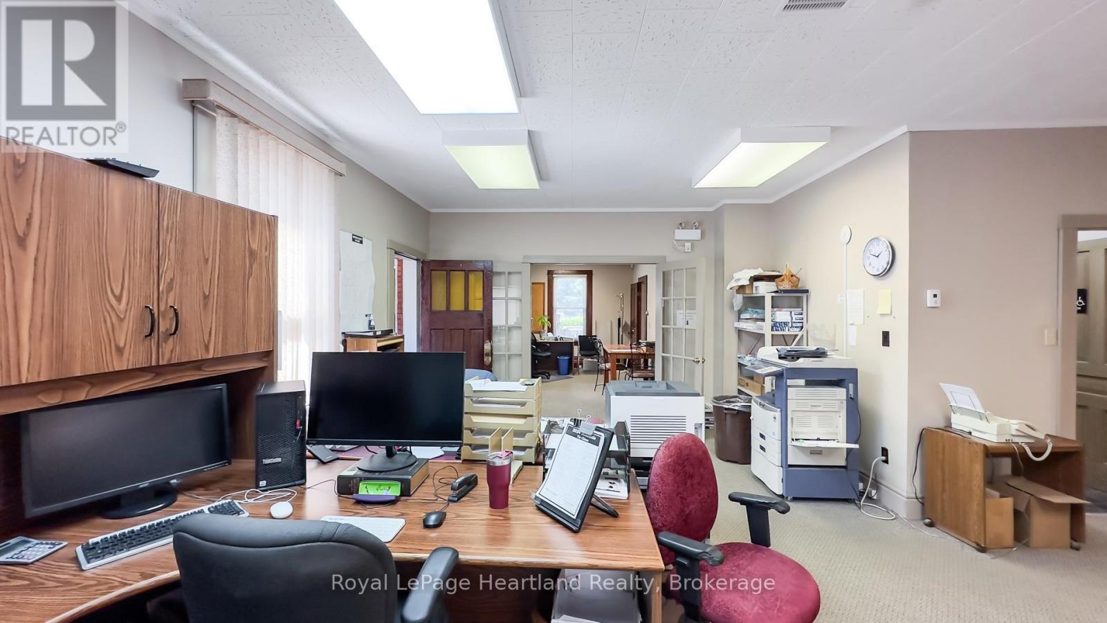 401 Queen Street, North Huron, Ontario  N0M 1H0 - Photo 19 - X13136618