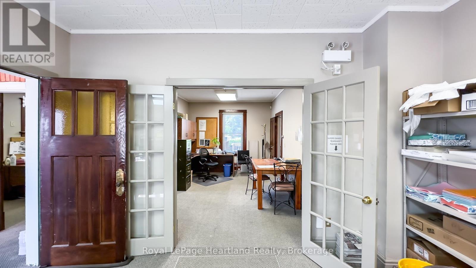 401 Queen Street, North Huron, Ontario  N0M 1H0 - Photo 22 - X13136618