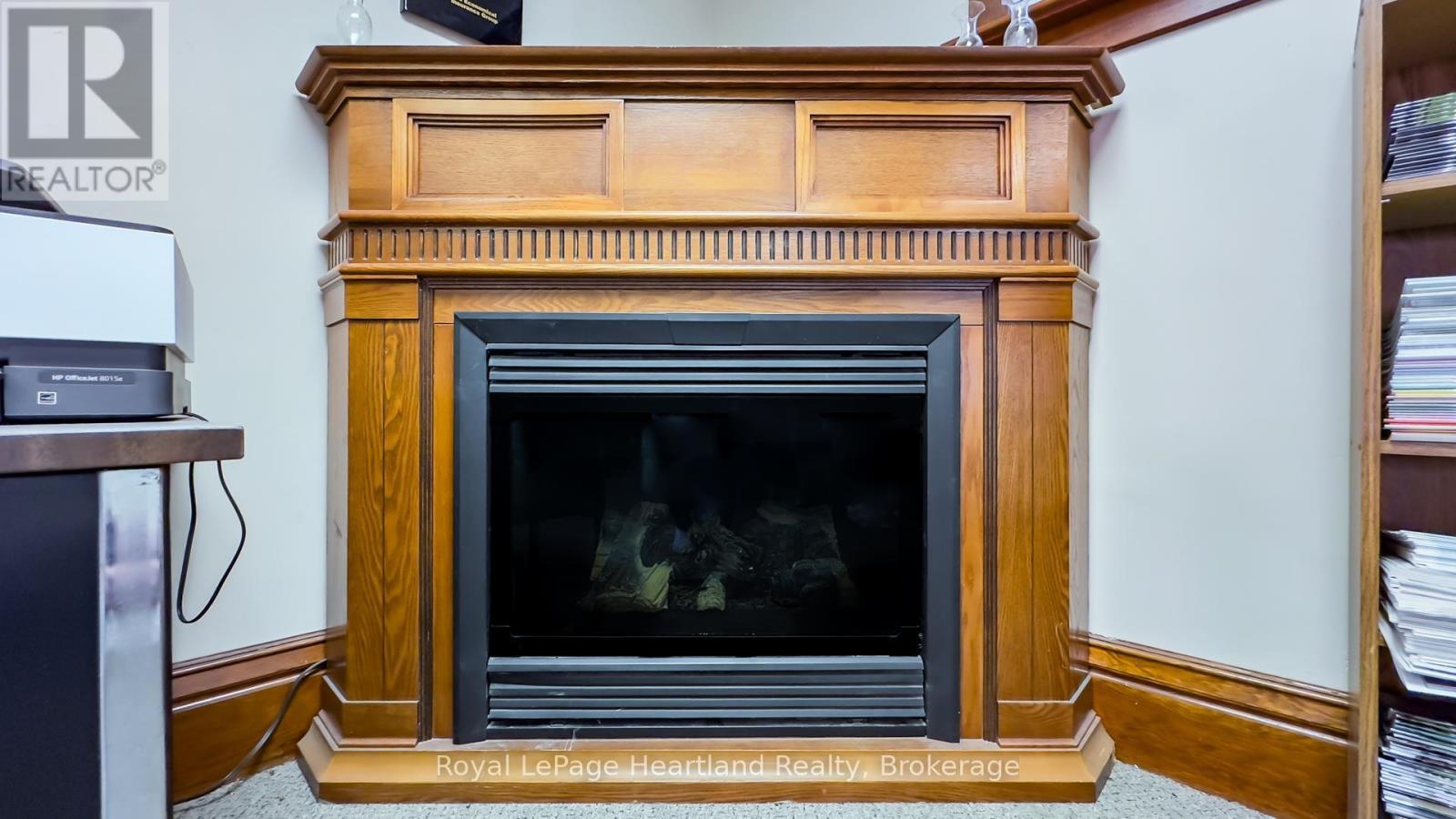 401 Queen Street, North Huron, Ontario  N0M 1H0 - Photo 28 - X13136618