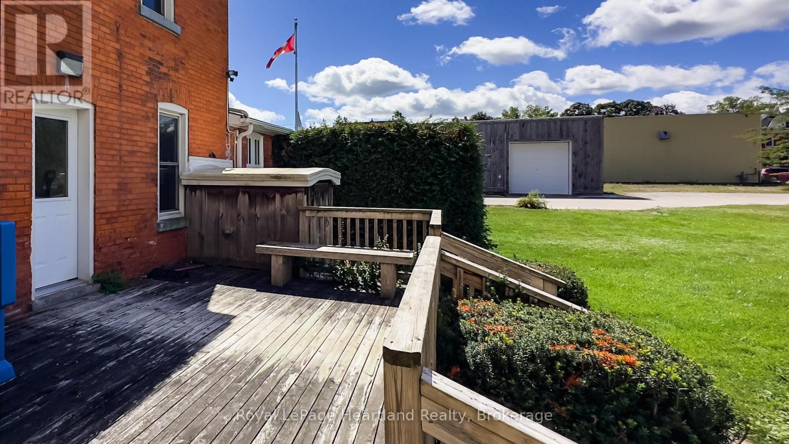 401 Queen Street, North Huron, Ontario  N0M 1H0 - Photo 38 - X13136618