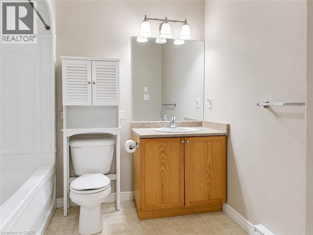 46 Canterbury Street Unit# 307, Ingersoll, Ontario  N5C 1C4 - Photo 16 - 40830875