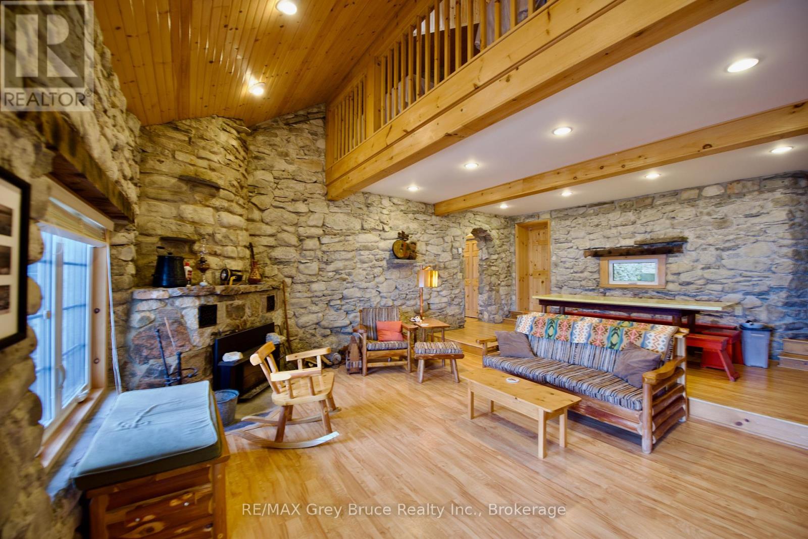 130 South Shore Road, Northern Bruce Peninsula, Ontario  N0H 1W0 - Photo 14 - X13137246