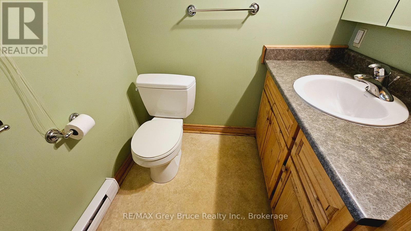 130 South Shore Road, Northern Bruce Peninsula, Ontario  N0H 1W0 - Photo 17 - X13137246