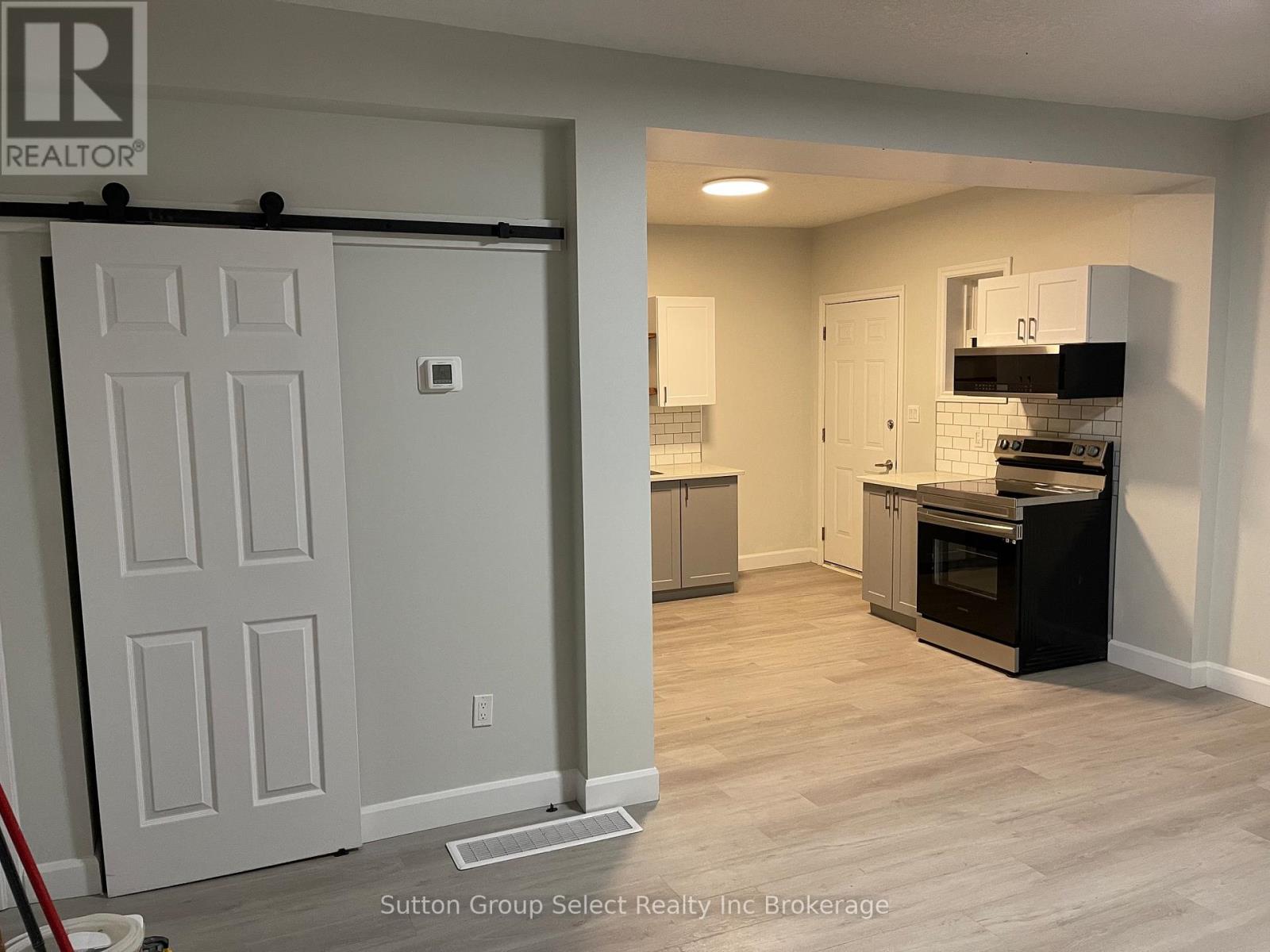 100 Finkle Street, Woodstock, Ontario  N4S 3C8 - Photo 10 - X13137310