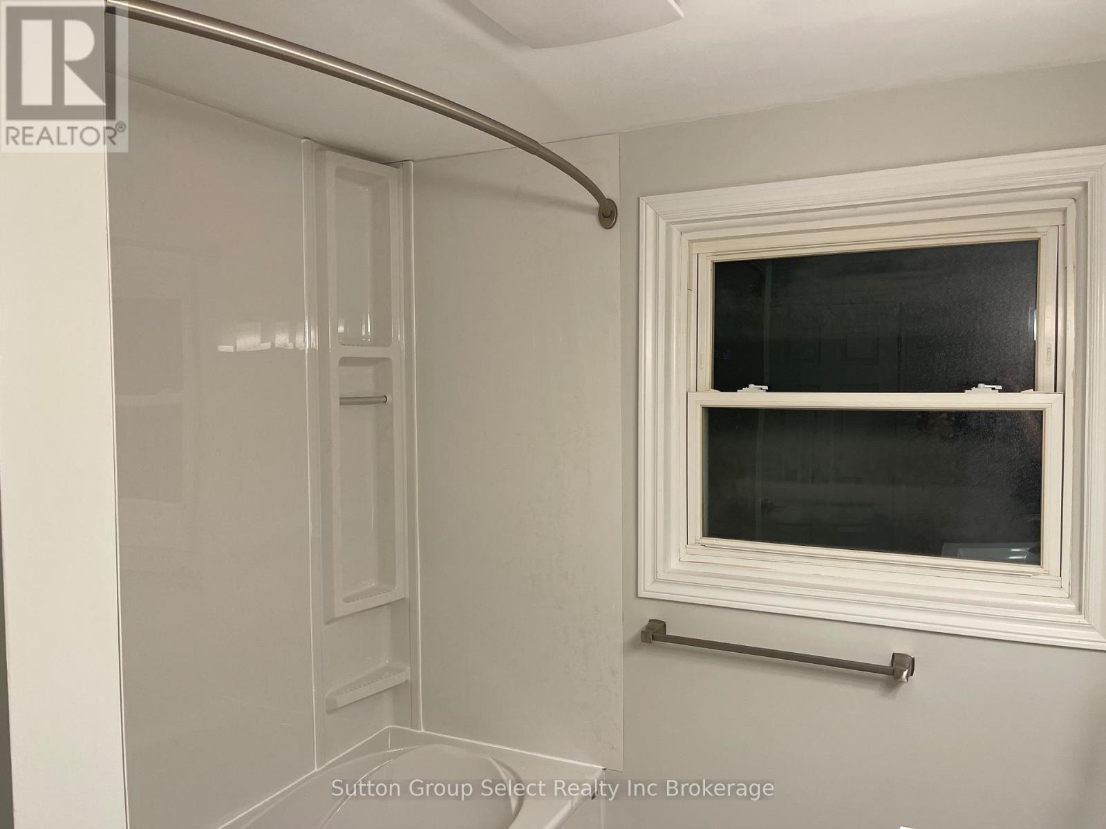 100 Finkle Street, Woodstock, Ontario  N4S 3C8 - Photo 4 - X13137310