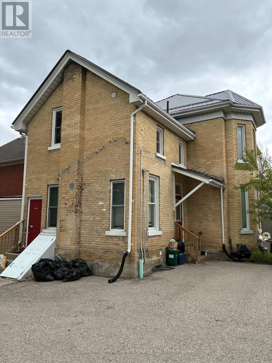 48 Perry Street, Woodstock, Ontario  N4S 3C3 - Photo 10 - X13137350