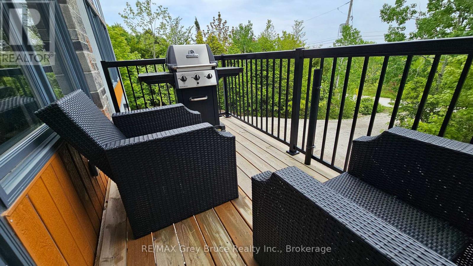 17 Shoreline Drive, Northern Bruce Peninsula, Ontario  N0H 1Z0 - Photo 30 - X13137392