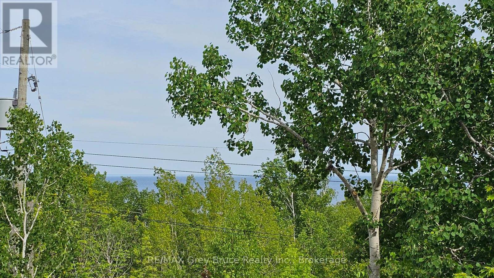 17 Shoreline Drive, Northern Bruce Peninsula, Ontario  N0H 1Z0 - Photo 31 - X13137392