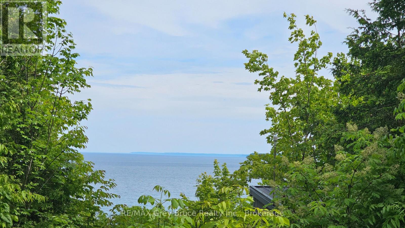17 Shoreline Drive, Northern Bruce Peninsula, Ontario  N0H 1Z0 - Photo 33 - X13137392