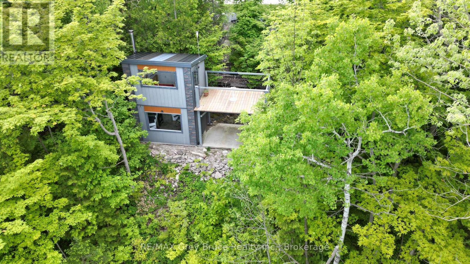 17 Shoreline Drive, Northern Bruce Peninsula, Ontario  N0H 1Z0 - Photo 36 - X13137392