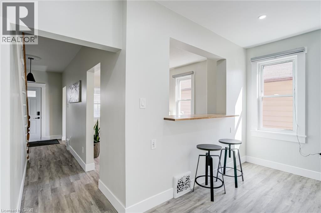 131 Park Row N, Hamilton, Ontario  L8H 4E7 - Photo 10 - 40830663