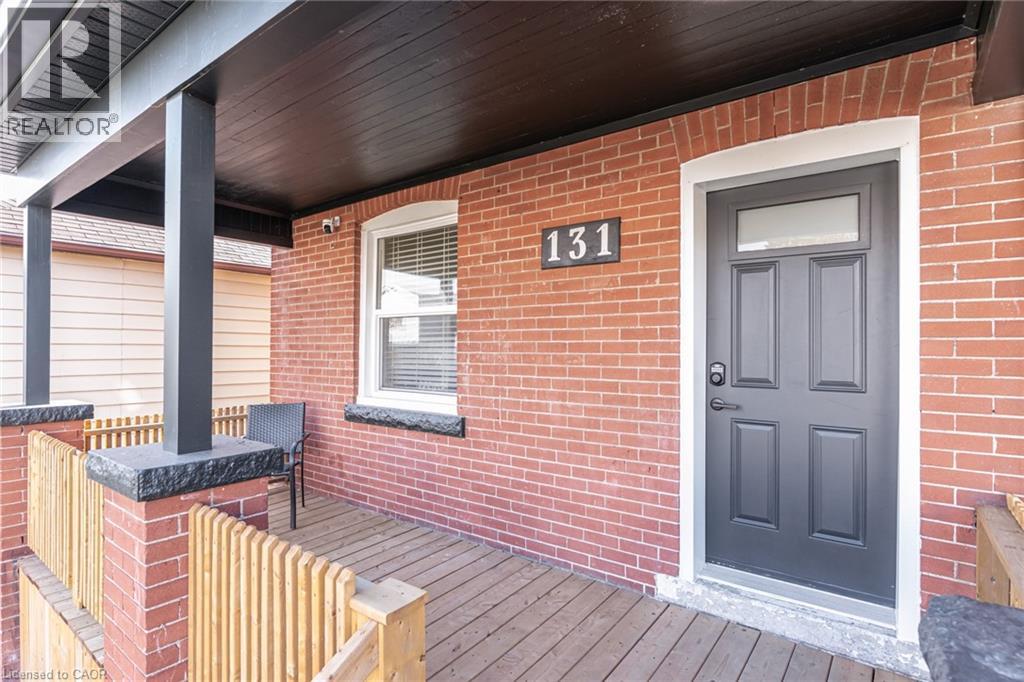 131 Park Row N, Hamilton, Ontario  L8H 4E7 - Photo 3 - 40830663