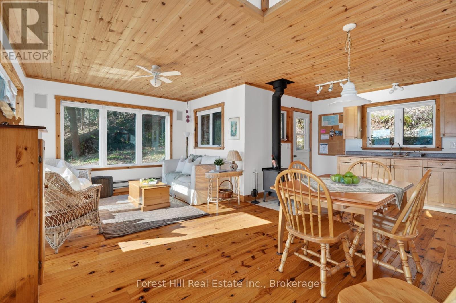 10835 Raven Lake West Shore Township, Algonquin Highlands, Ontario  P0A 1E0 - Photo 43 - X13137984