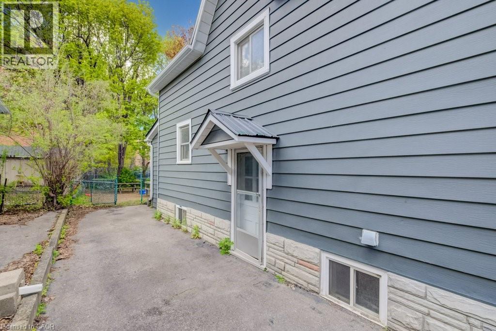 10 Marshall Street, Waterloo, Ontario  N2J 2T2 - Photo 26 - 40830480