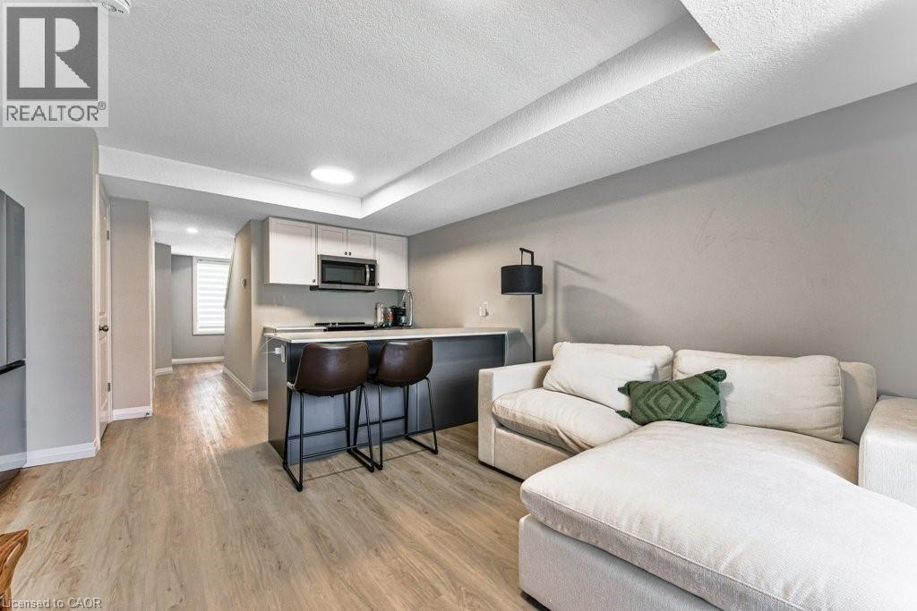 410 Northfield Drive Unit# B11, Waterloo, Ontario  N2L 0A6 - Photo 5 - 40830400