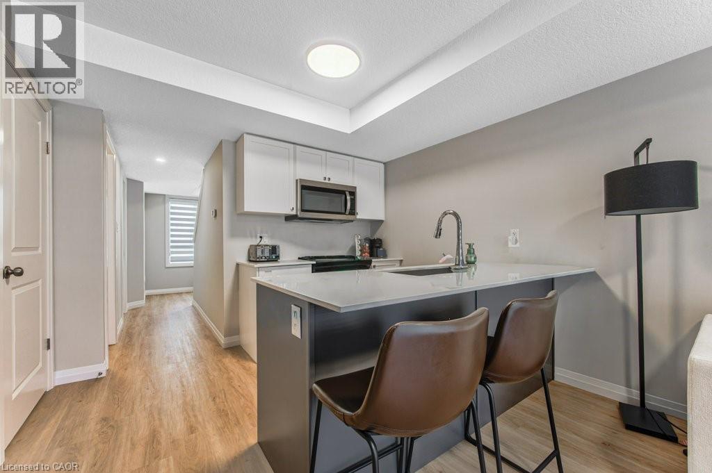 410 Northfield Drive Unit# B11, Waterloo, Ontario  N2L 0A6 - Photo 7 - 40830400