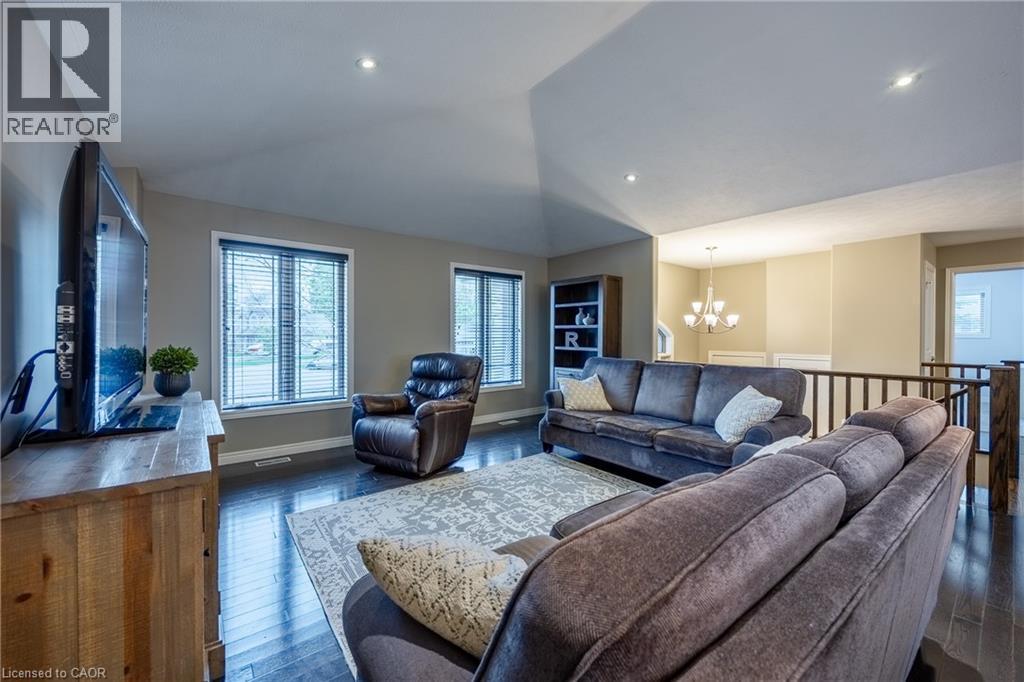 64 Wintergreen Crescent, Delhi, Ontario  N4B 2W5 - Photo 10 - 40830579