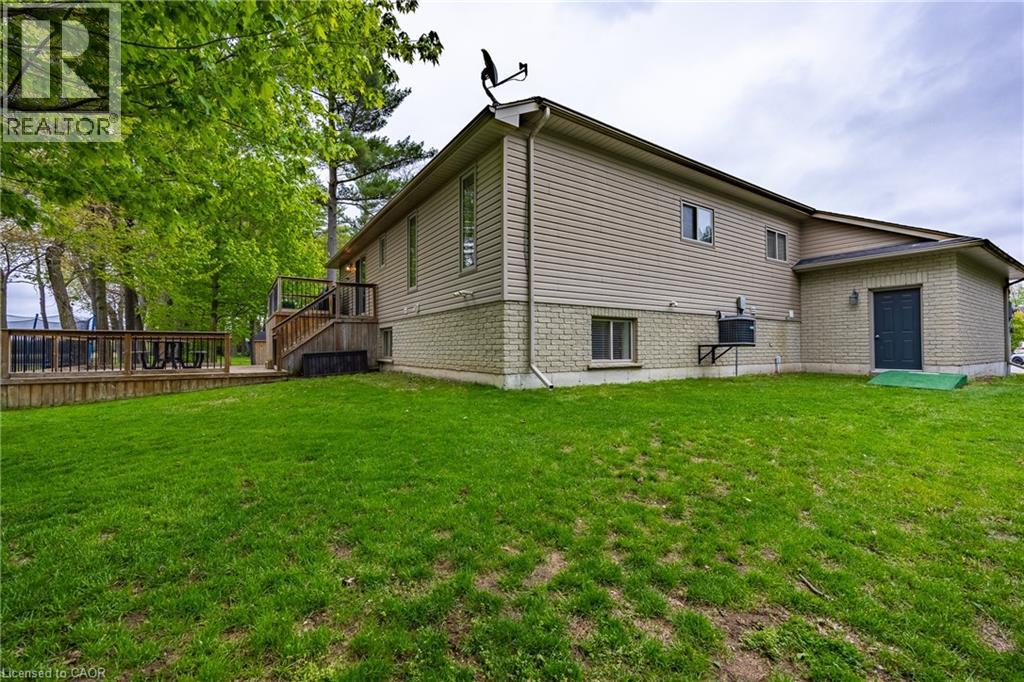 64 Wintergreen Crescent, Delhi, Ontario  N4B 2W5 - Photo 2 - 40830579