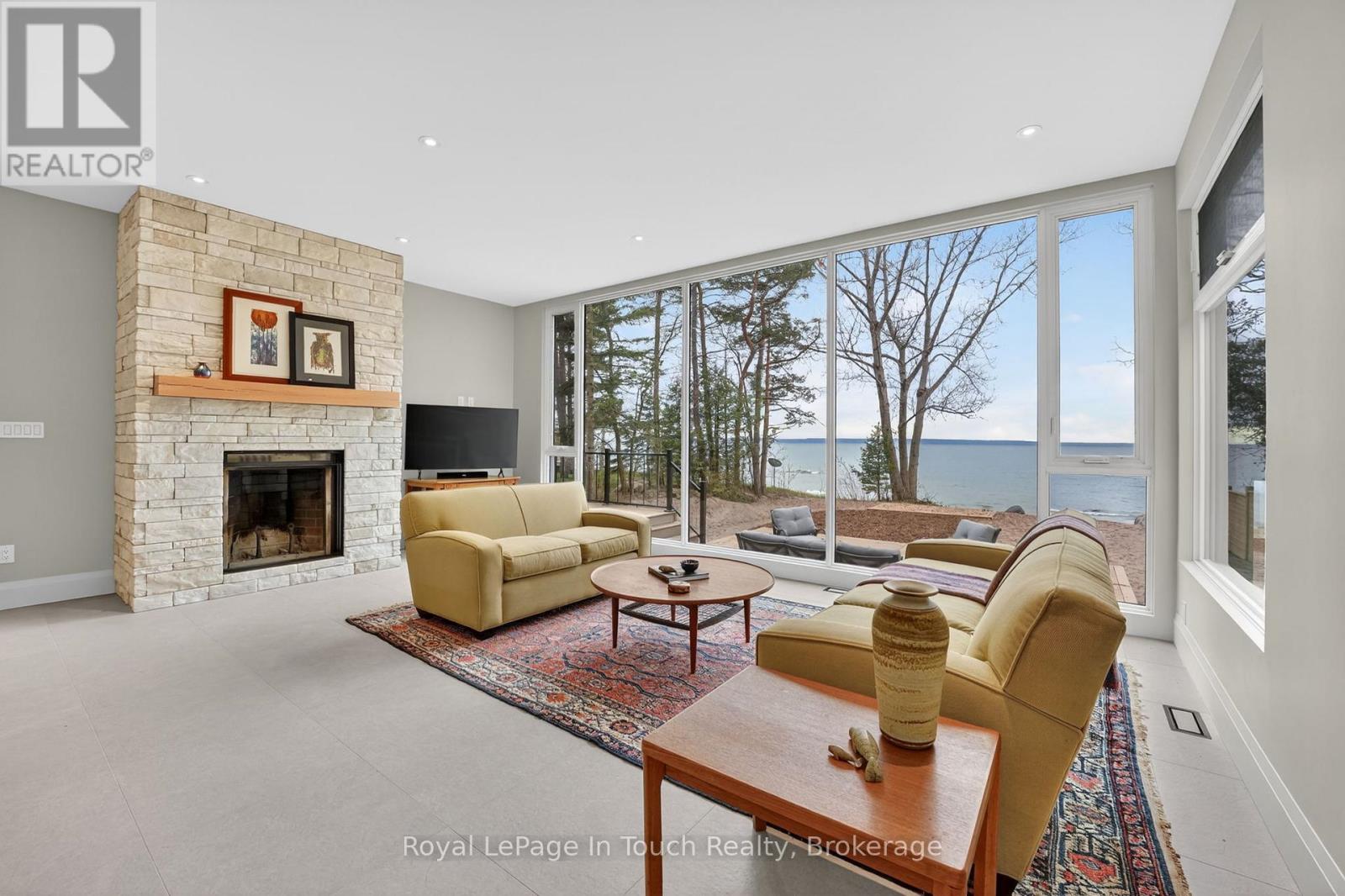 160 Tiny Beaches Road N, Tiny, Ontario  L0L 2J0 - Photo 17 - S13138142