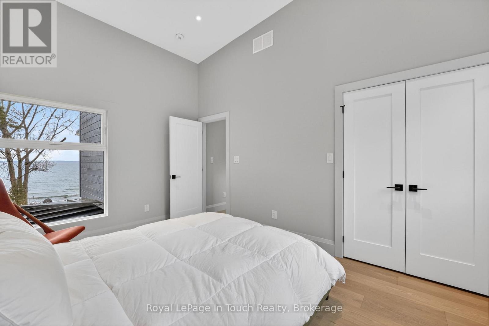 160 Tiny Beaches Road N, Tiny, Ontario  L0L 2J0 - Photo 29 - S13138142