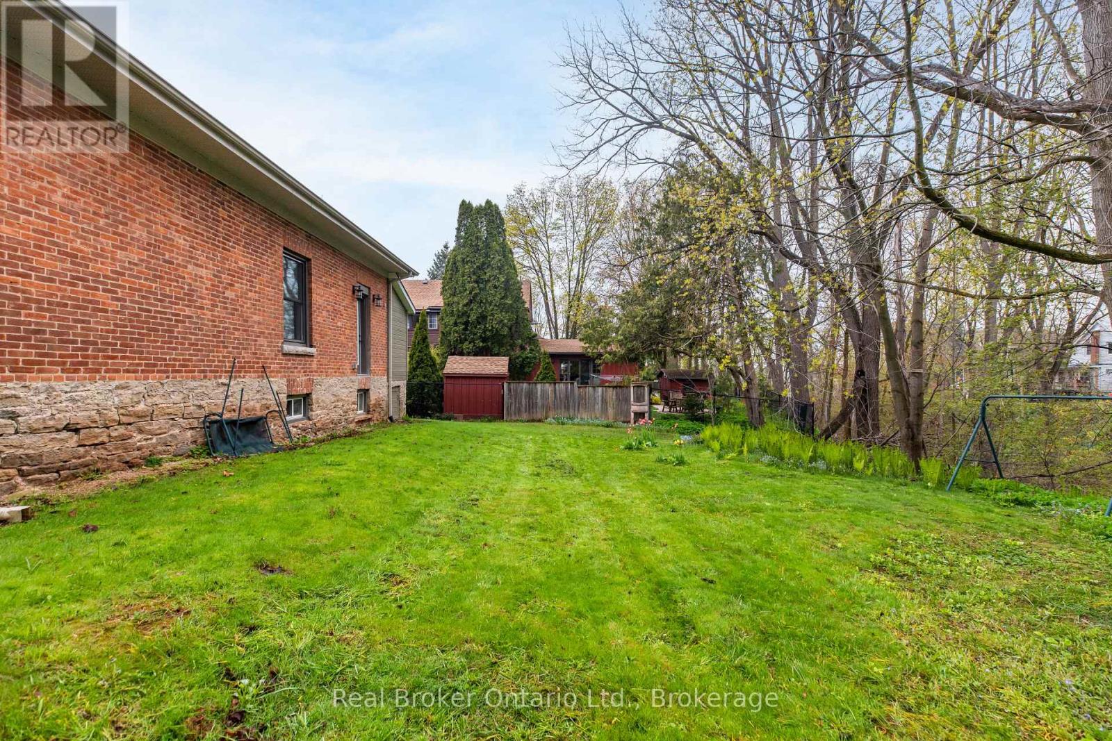 846 7th Avenue E, Owen Sound, Ontario  N4K 2Y6 - Photo 3 - X13138134