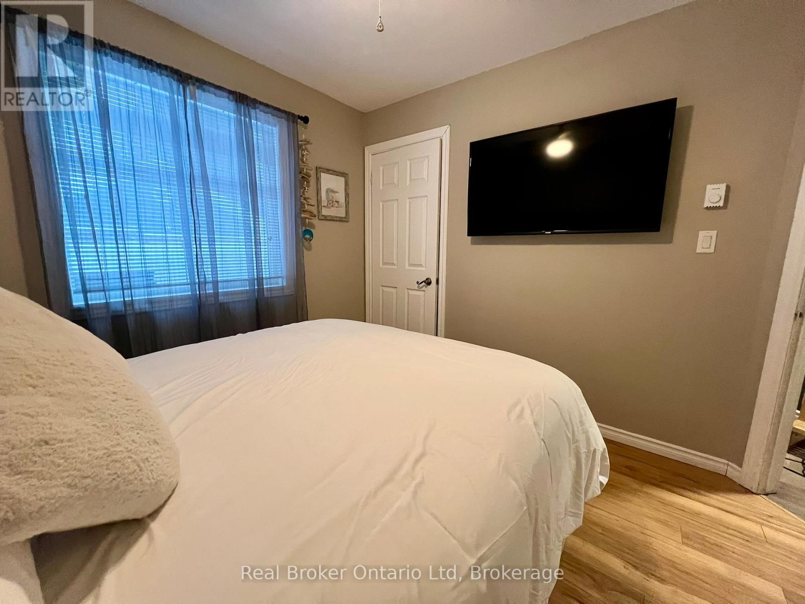 208 Second Avenue S, South Bruce Peninsula, Ontario  N0H 2G0 - Photo 12 - X13138440