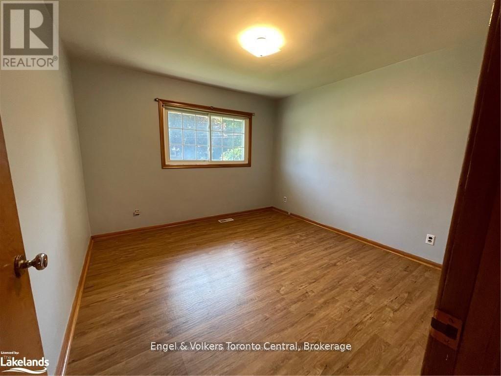 27 Herbert Avenue, Grey Highlands, Ontario  N0C 1H0 - Photo 6 - X13138632