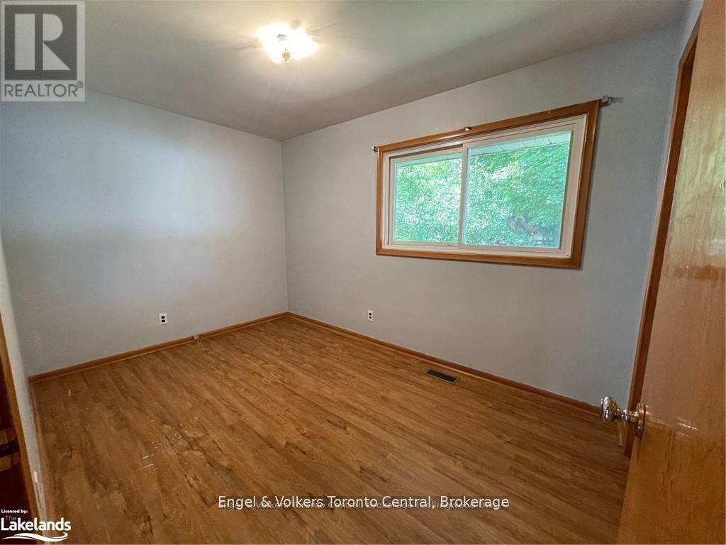 27 Herbert Avenue, Grey Highlands, Ontario  N0C 1H0 - Photo 8 - X13138632