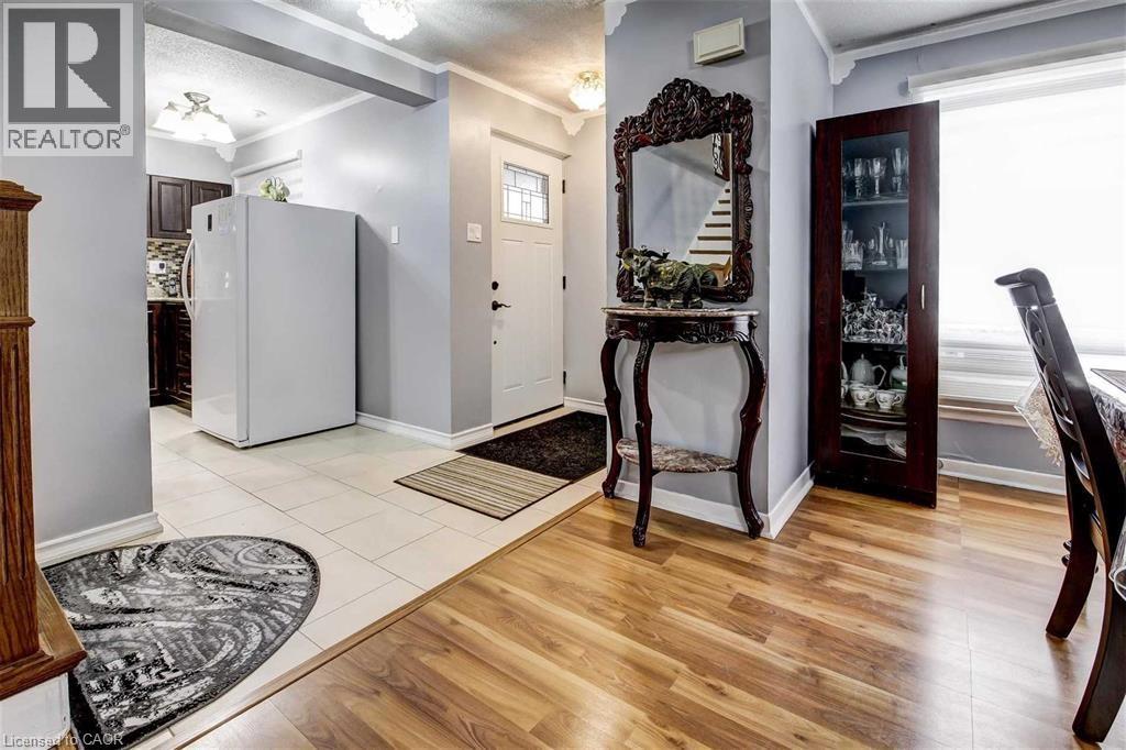 110 Ling Road Unit# 7, Toronto, Ontario  M1E 4V9 - Photo 4 - 40830923
