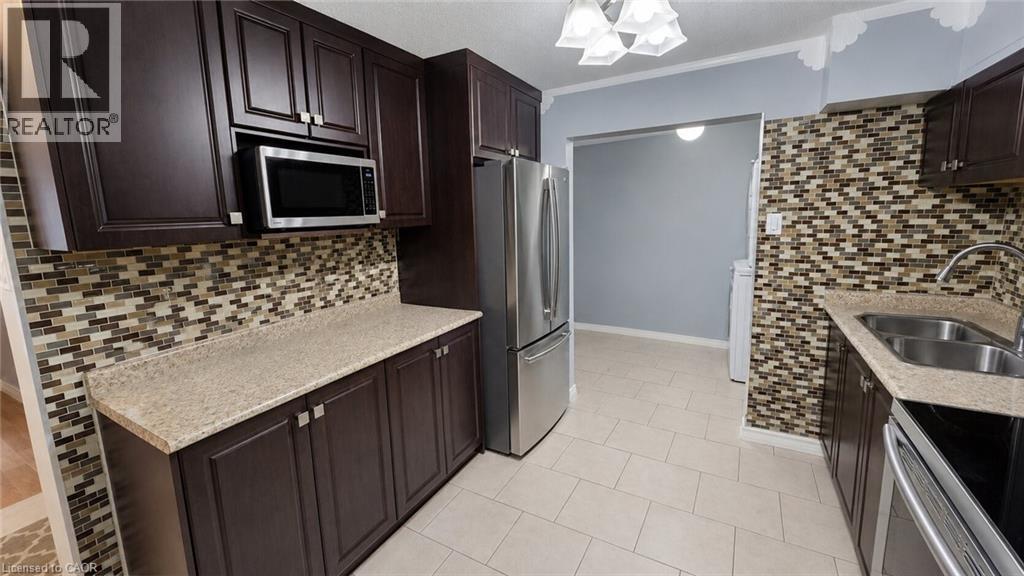 110 Ling Road Unit# 7, Toronto, Ontario  M1E 4V9 - Photo 7 - 40830923