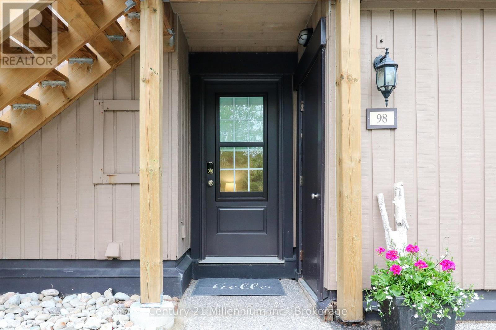 98 - 23 Dawson Drive, Collingwood, Ontario  L9Y 5B4 - Photo 3 - S13138956