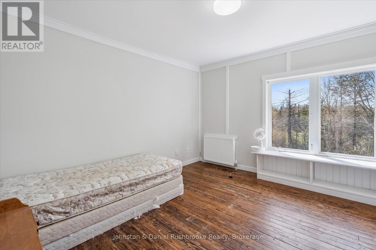 2519 South Horn Lake Rd R.r.#3 Road, Magnetawan, Ontario  P0A 1C0 - Photo 17 - X13138908
