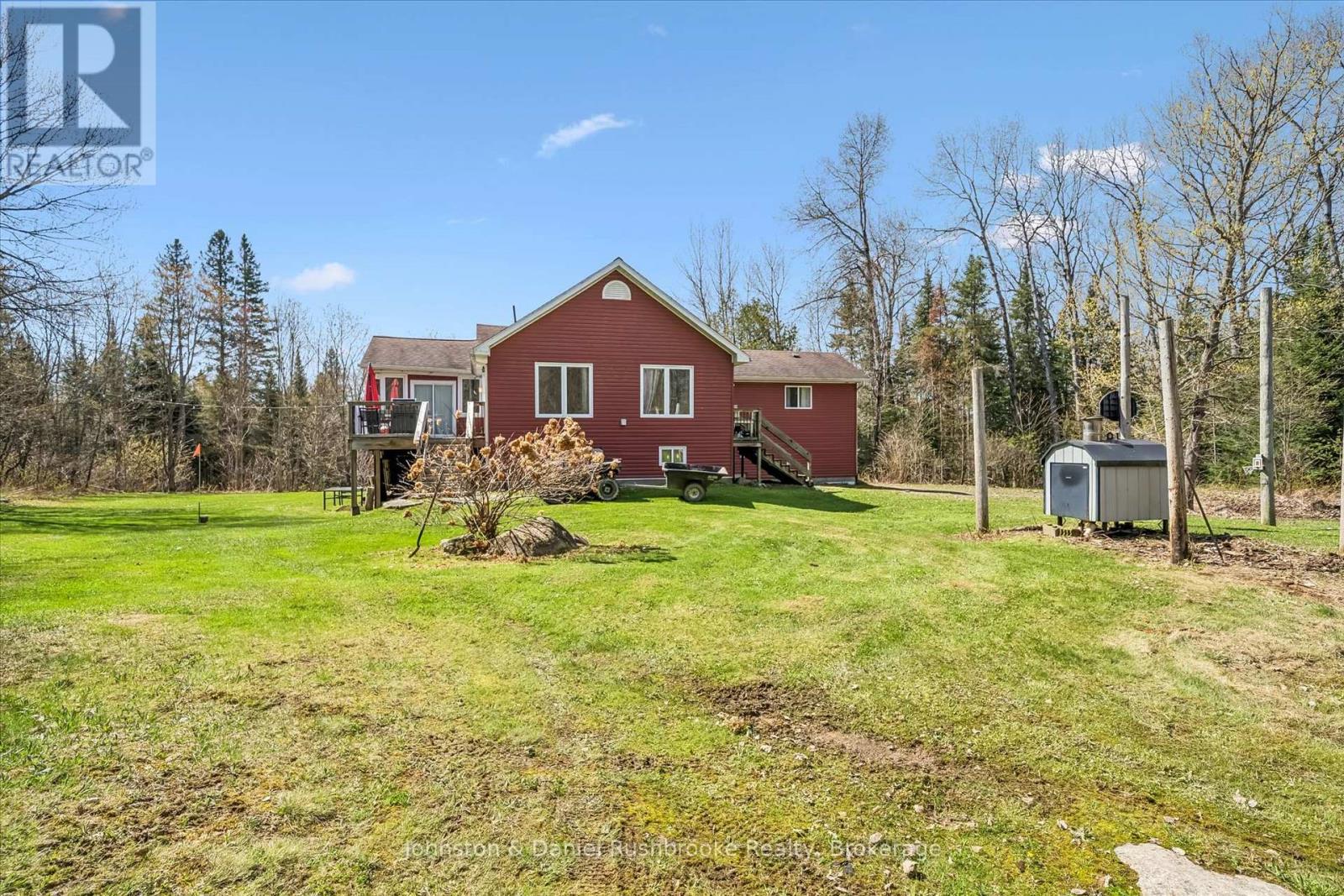 2519 South Horn Lake Rd R.r.#3 Road, Magnetawan, Ontario  P0A 1C0 - Photo 27 - X13138908