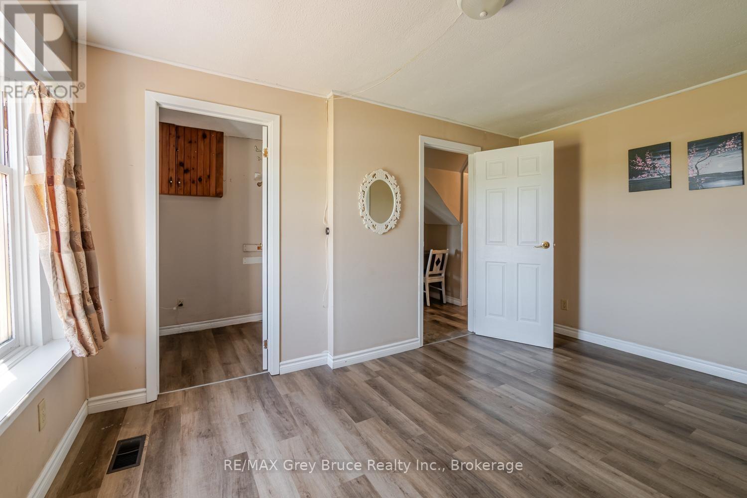 206 Lindsay Road 30, Northern Bruce Peninsula, Ontario  N0H 1Z0 - Photo 15 - X13139386