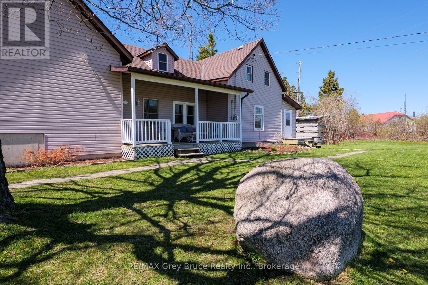 206 Lindsay Road 30, Northern Bruce Peninsula, Ontario  N0H 1Z0 - Photo 2 - X13139386
