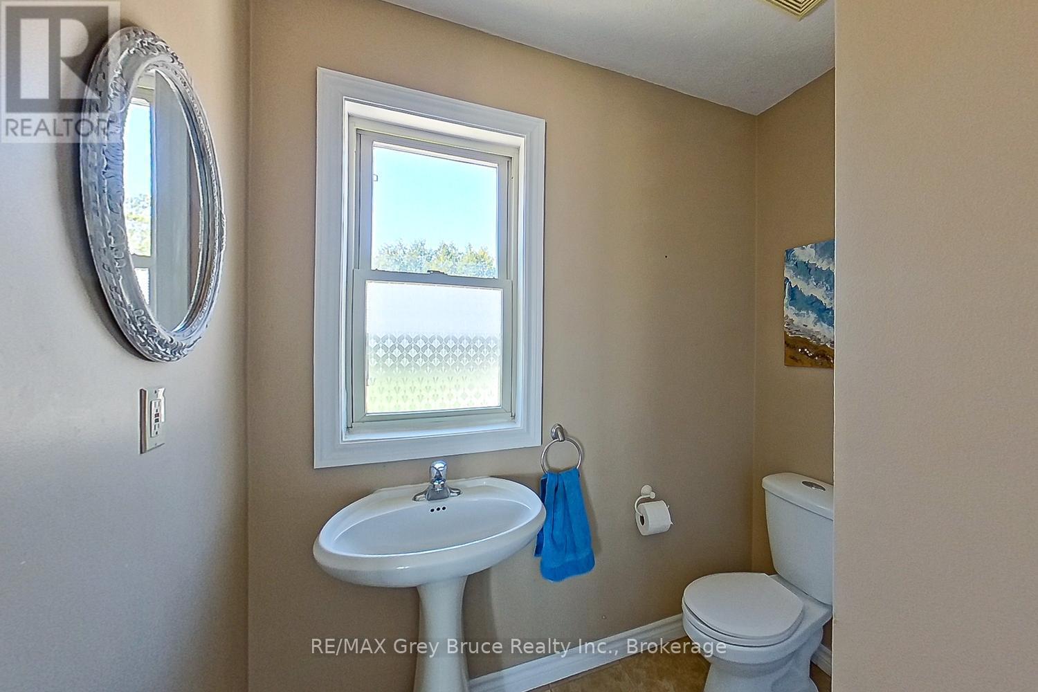 206 Lindsay Road 30, Northern Bruce Peninsula, Ontario  N0H 1Z0 - Photo 28 - X13139386