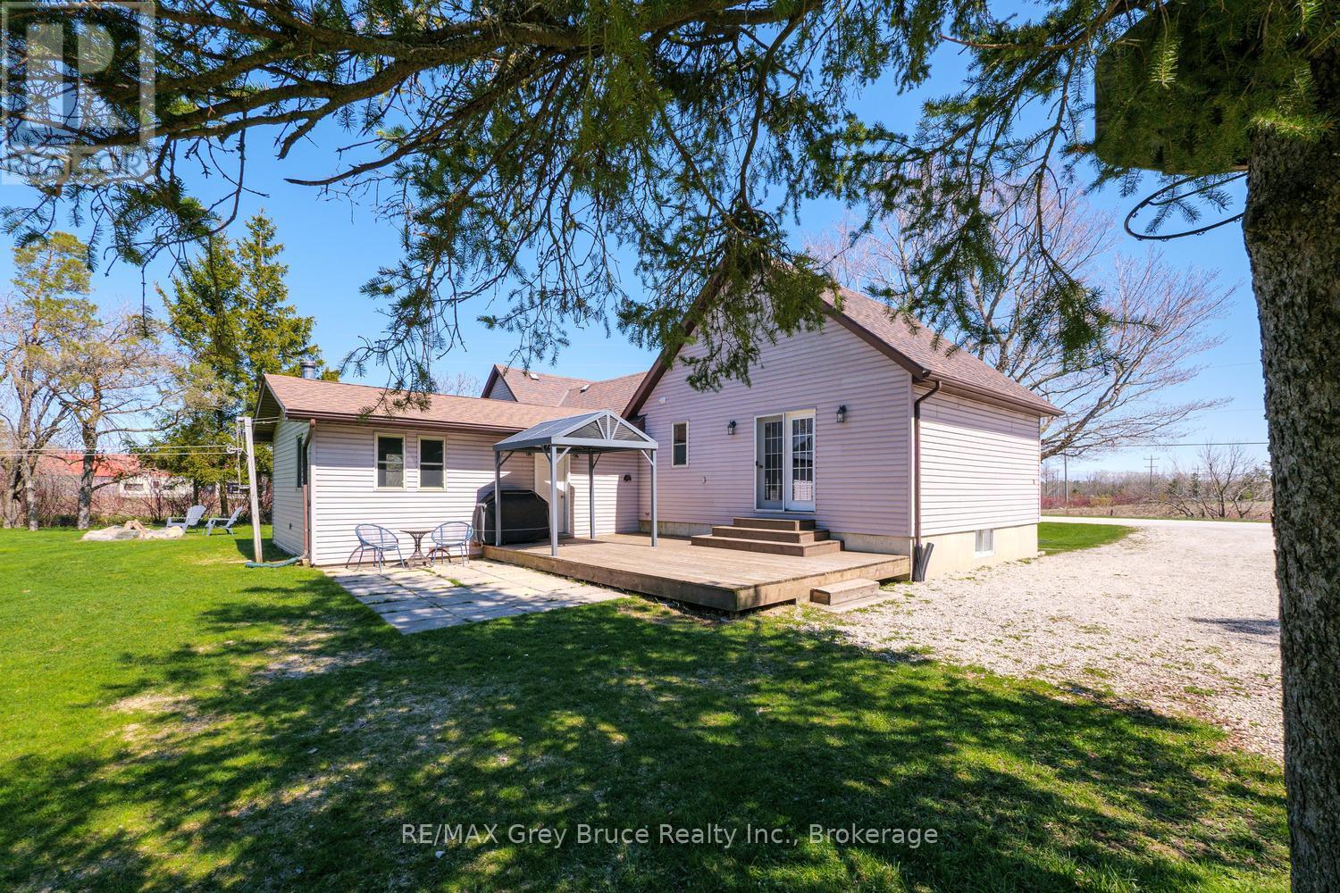 206 Lindsay Road 30, Northern Bruce Peninsula, Ontario  N0H 1Z0 - Photo 34 - X13139386