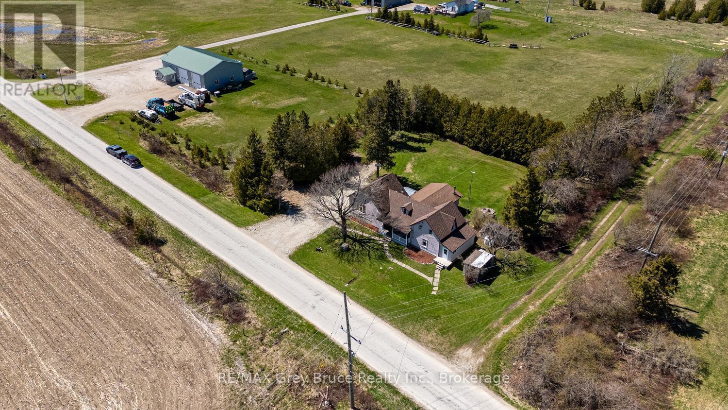 206 Lindsay Road 30, Northern Bruce Peninsula, Ontario  N0H 1Z0 - Photo 38 - X13139386