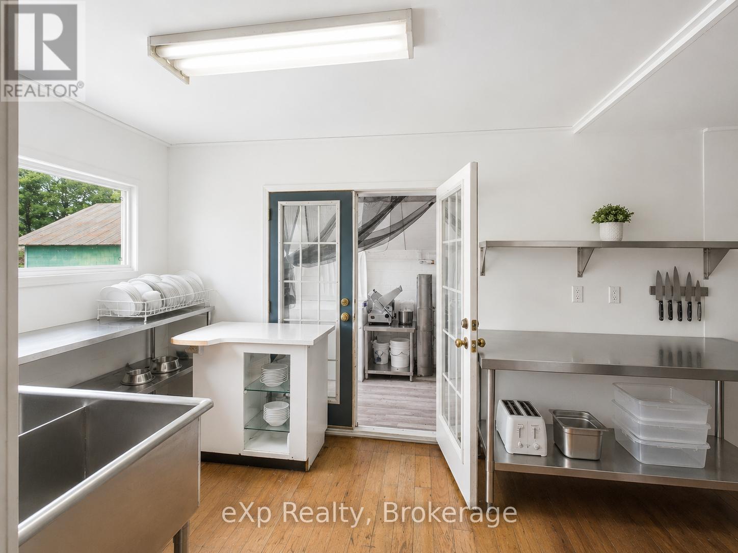 315194 Highway 6, Chatsworth, Ontario  N0H 2V0 - Photo 17 - X13139436